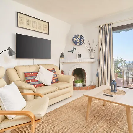 Casa Marazul Capistrano Holiday home *